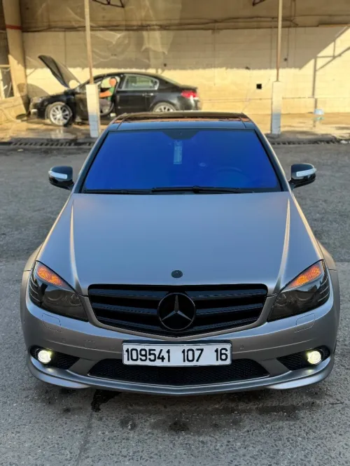 Mercedes Classe C 2007 Avant garde AMG W204