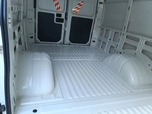 Iveco 35c15 tt options 