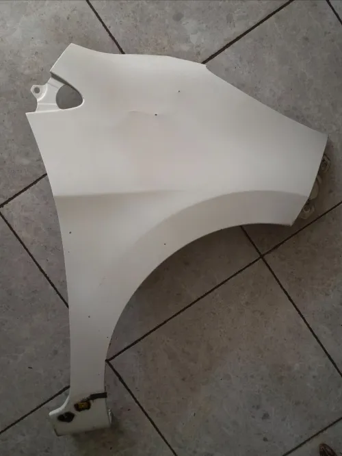 Aile picanto pop coté droit