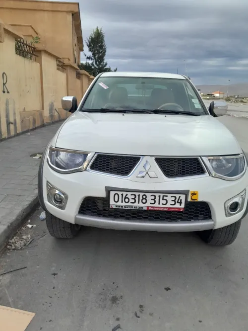 Mitsubishi L200 2015 Doube cabine Evolution