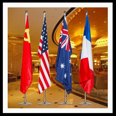 Poteaux De Balisage & cordes securite  VIP
