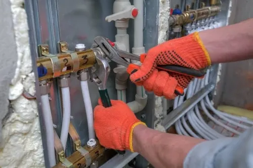 Plombier ( 18 ans experience ) eau gas sanitair la choudière chauffage central