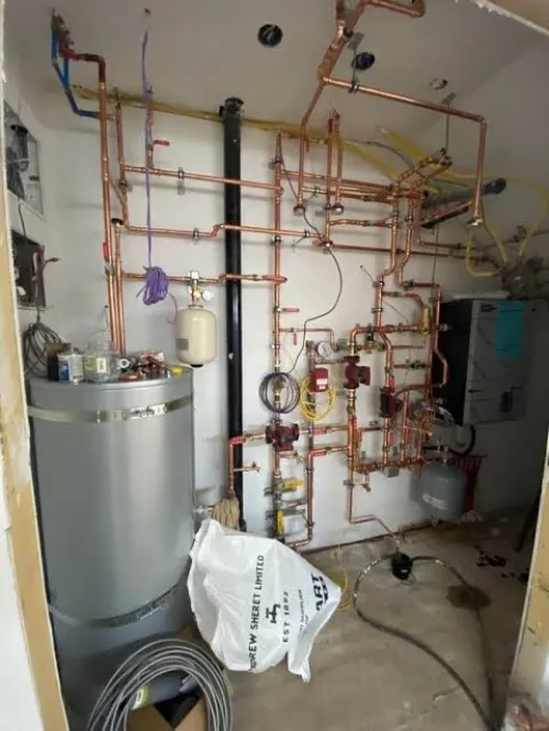 Plombier ( 18 ans experience ) eau gas sanitair la choudière chauffage central