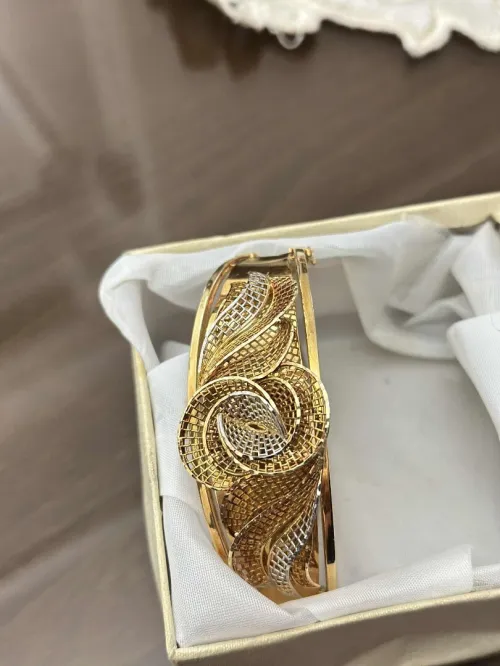 bracelet or 18carat 21.59 g