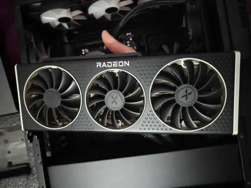 XFX AMD Radeon RX 6950 XT MERC Black