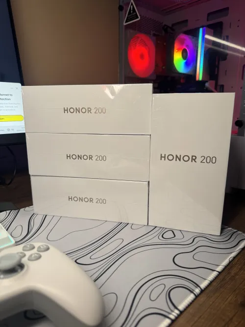 Honor 200-12/256 