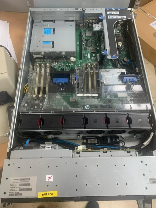HPE Proliant DL380 Gen8