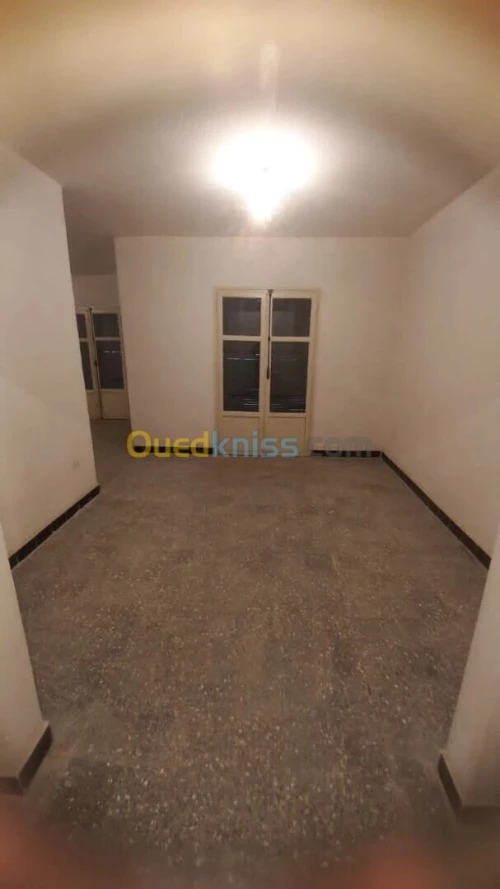 Location Appartement F4 Alger Bordj el kiffan