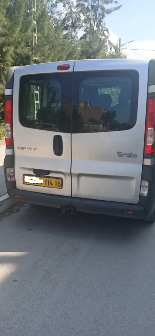 Renault TRAFIC 