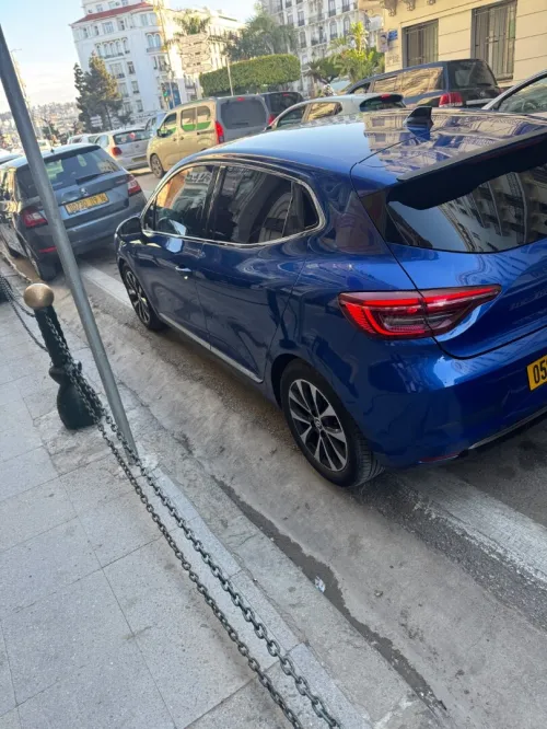 Renault Clio 5 2022 E tech