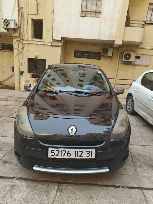Renault Clio 3 2012 Night and Day