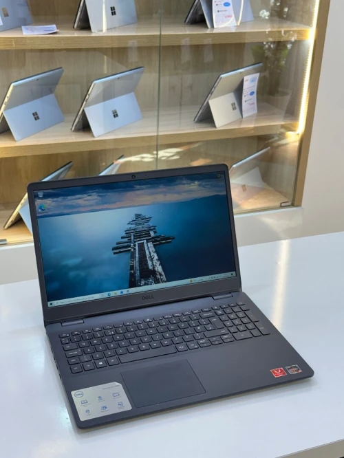 DELL INSPIRON 3505 RYZEN 5 3500U 8GB 256 SSD ECRAN 15"FHD