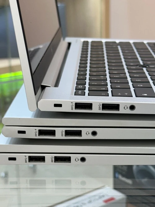 HP ELITEBOOK 840 G8 I5-1135G7_16gb RAM_256gb SSD_ECRAN 14''FHD