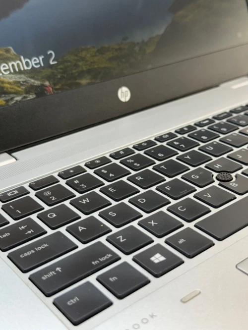 HP PROBOOK 640 G5 I5-8265U 16GB 256GB SSD ECRAN 14"FHD 