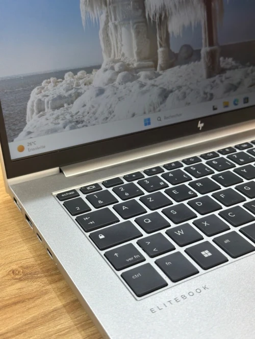 HP ELITEBOOK 840 G10 i7-1365U 16GB 512SSD ECRAN 14"FHD