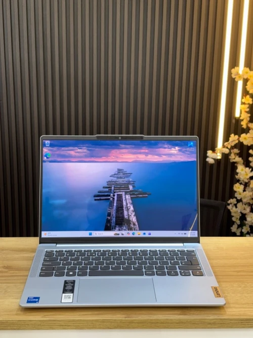 LENOVO IDEAPAD SLIM 5i i5-12450H 16GB 512 SSD ECRAN 14.8 FHD DISPONIBLE POUR LES ENTREPRISES