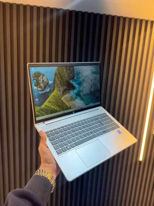 HP PROBOOK 450 G8 I7 1165G7 16GB 512 SSD 15"FHD 