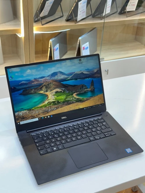 DELL PRECISION 5540 i9-9880H 32GB 256 SSD GPU NVIDIA QUADRO T2000 4GB ECRAN 15"FHD