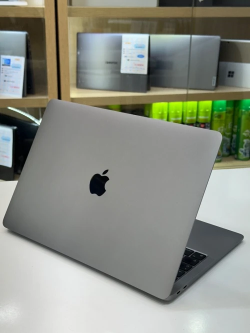 MACBOOK AIR 2020 M1 8GB 256 SSD ECRAN 13"2K 
