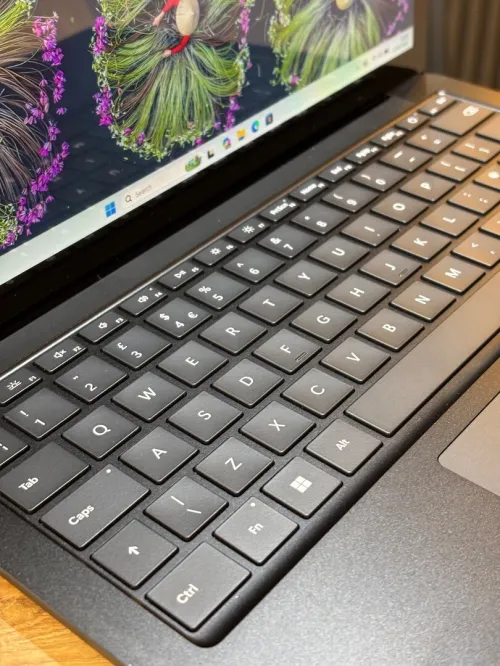 SURFACE LAPTOP 5 i5-1245U 16GB 256 SSD ECRAN 13"2K TACTILE