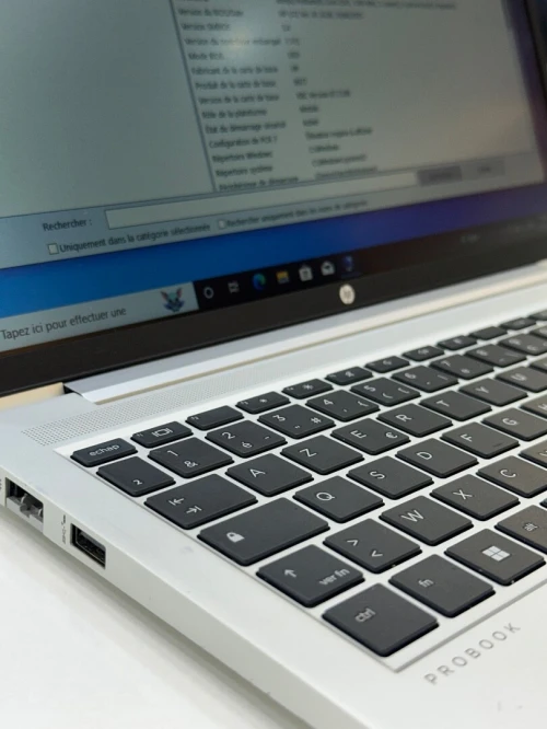 HP PROBOOK 440 G9 Pentuim Gold 8Gb 256 SSD ECRAN 14"FHD