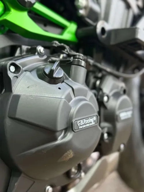 Kawasaki Z900 2025