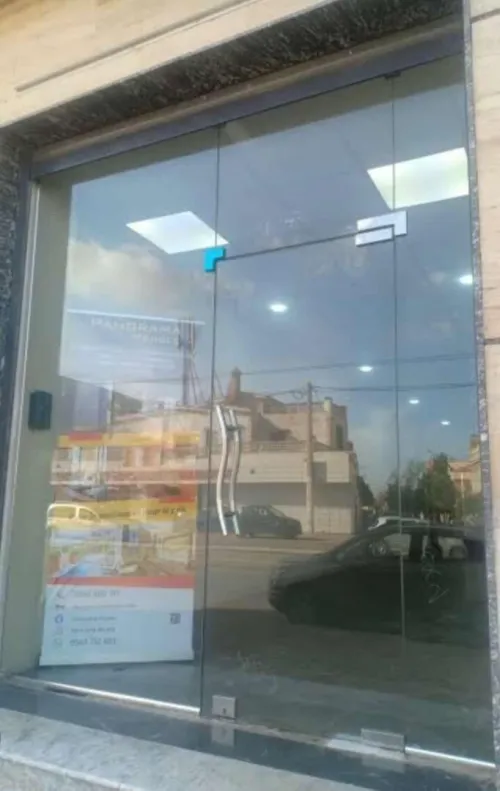Réparation montage séparation verre trompé cabine de douche vitrine antiball balcon