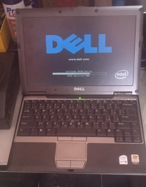 Dell latitude D420 très bonne affaire 