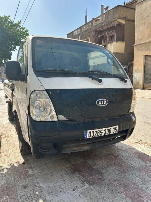 Kia K2700 2006
