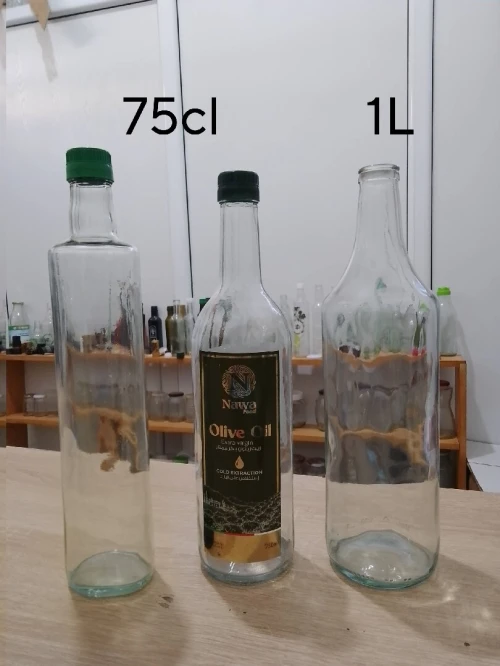 Bouteille en verre  قارورات زجاجية