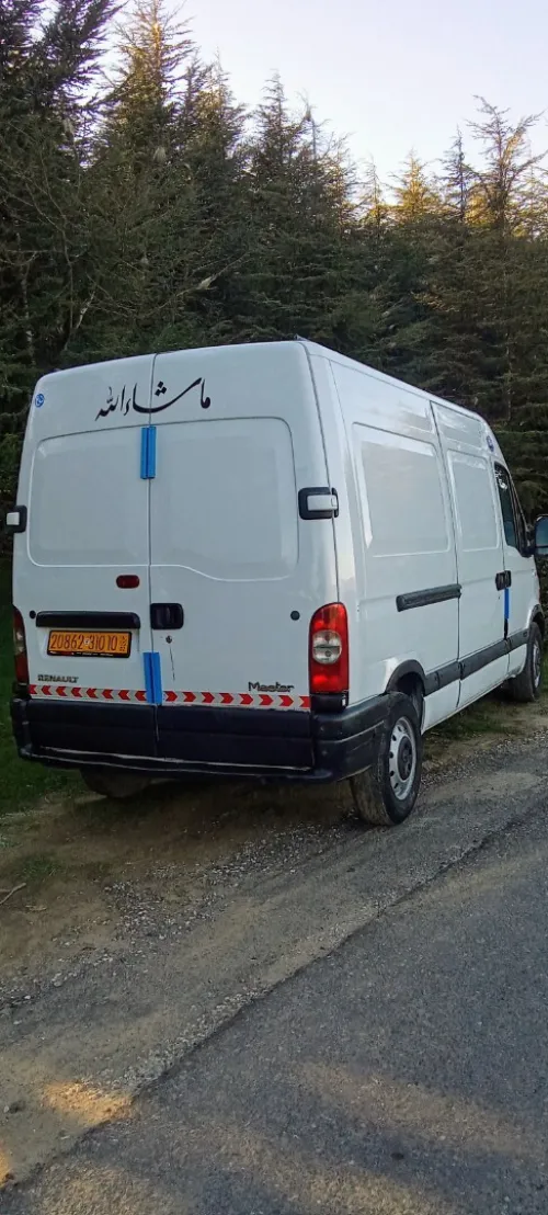 Master 2 Renault 2010