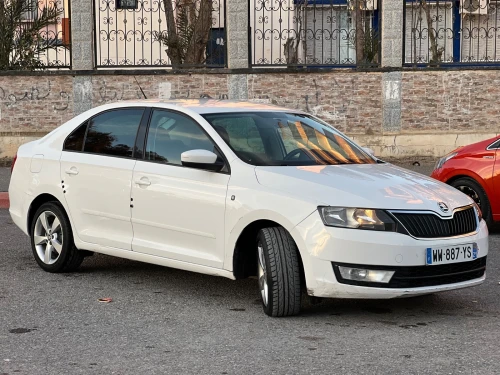 Skoda Rapid 2015 Ambition