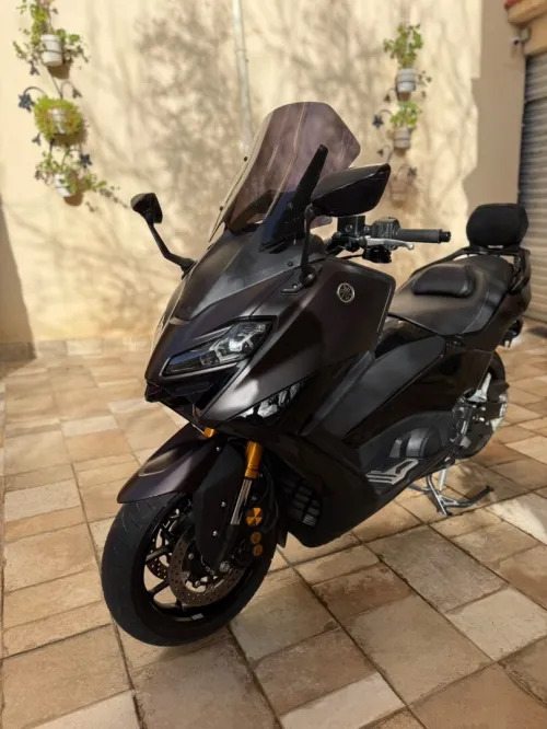 yamaha tmax 2024