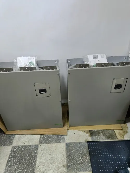 2 démarreur progressif Schneider electric ats48 630KW