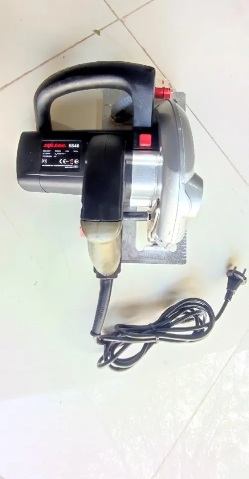 Scie cerculaire 800w
