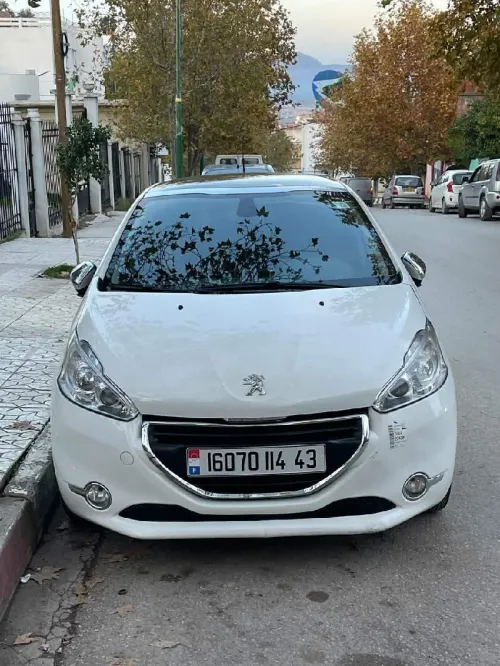 Peugeot 208 2014 Allure