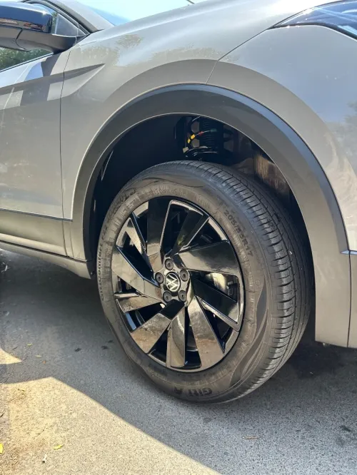 Volkswagen Tharu  2026 Bright Moon Edition 