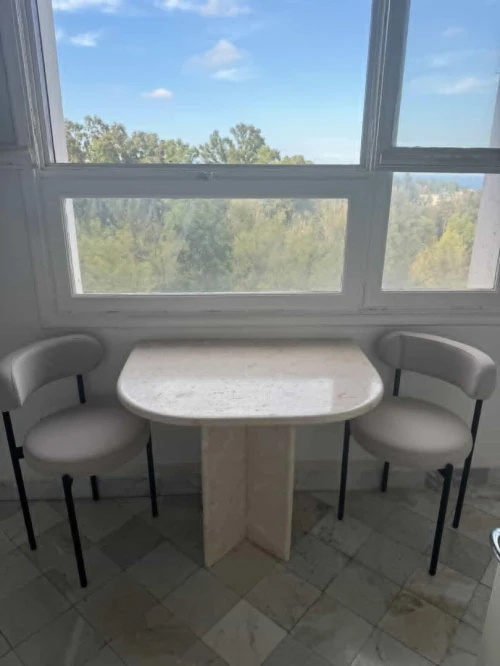 TABLE TRAVERTIN