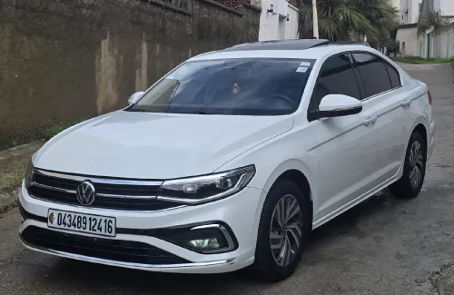 Volkswagen Bora 2024 Carat
