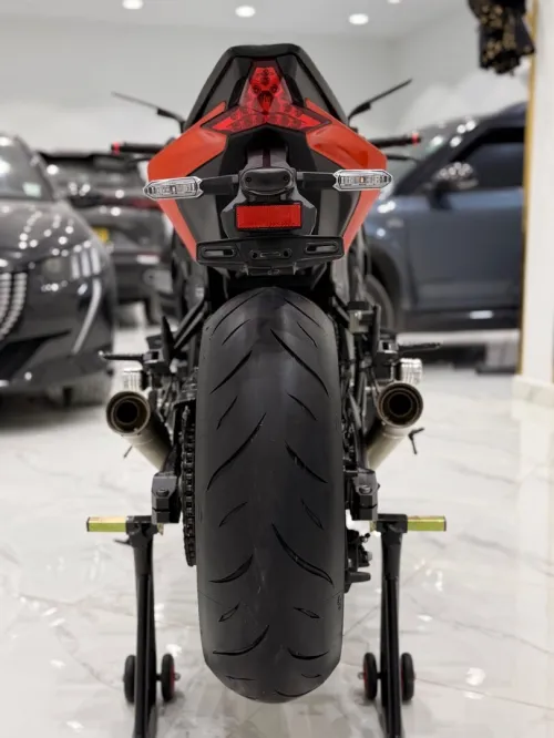 Kawasaki Z1000 2018