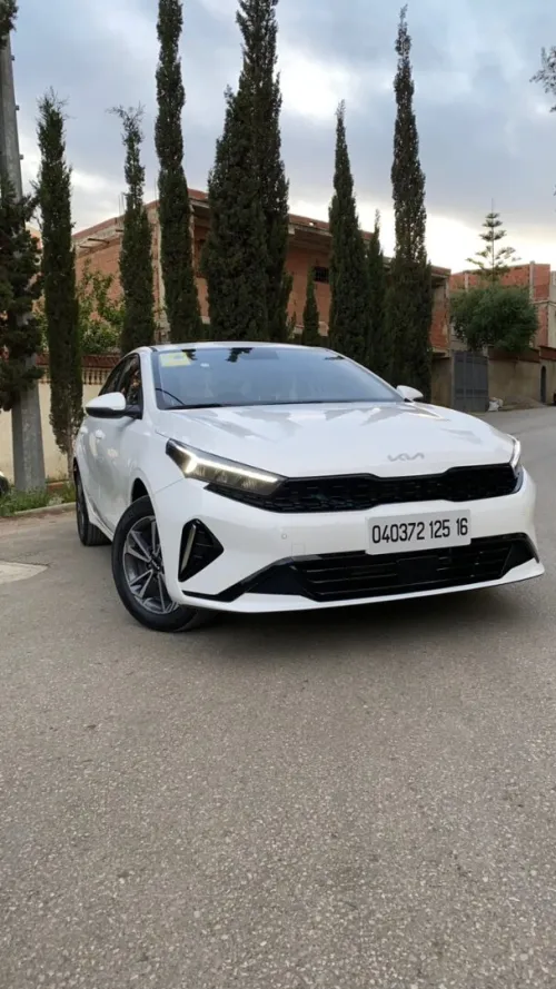 Kia K3 2025 Luxury