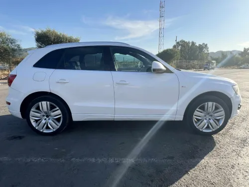 Audi Q5 2009 S Line Pack Tech