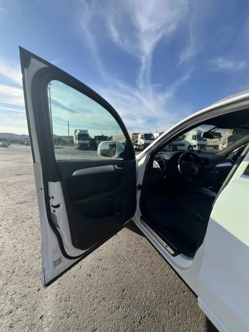 Audi Q5 2009 S Line Pack Tech