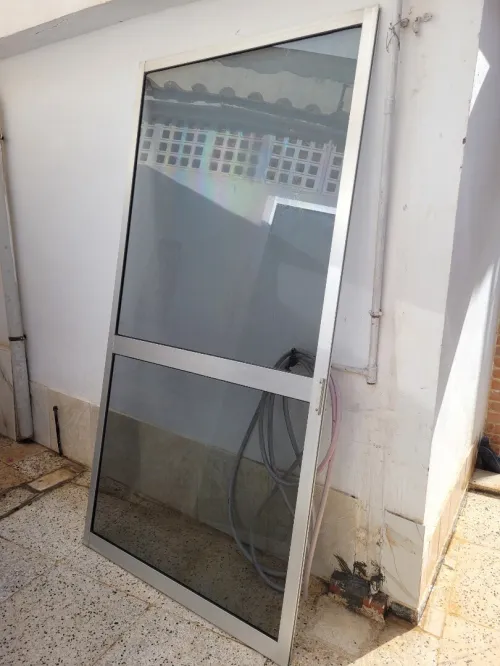 Porte fenêtre baie vitrée en aluminium