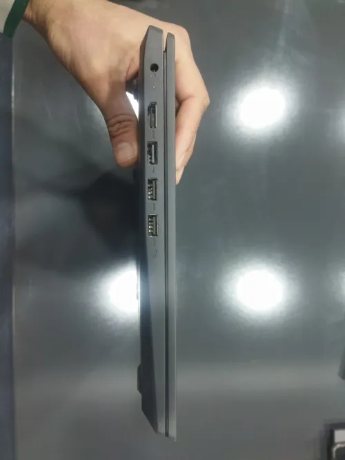 Lenovo V14-IIL