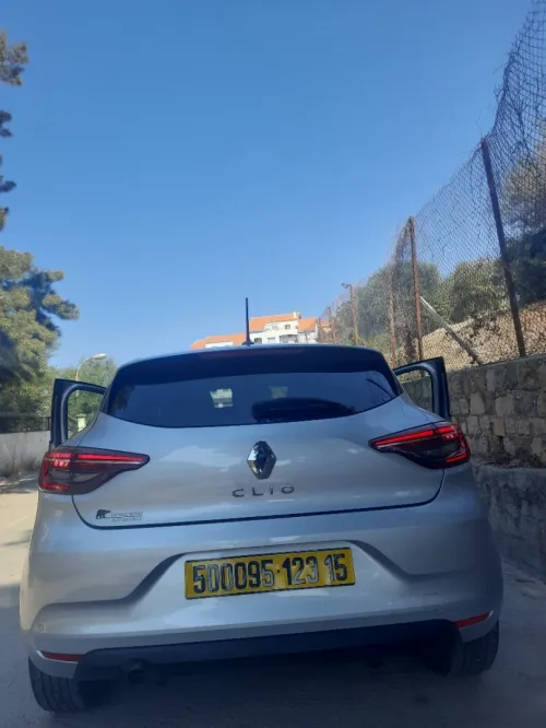 Renault Clio 5  2023 Evolution