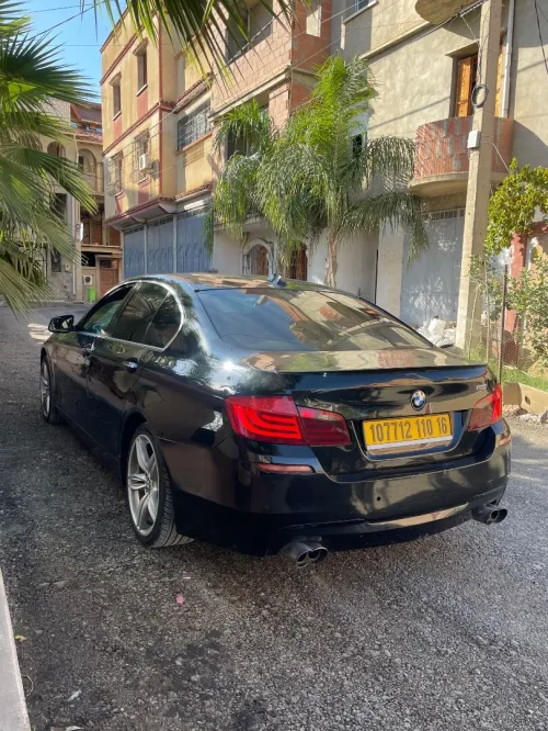 BMW Série 5 2010 Pack M