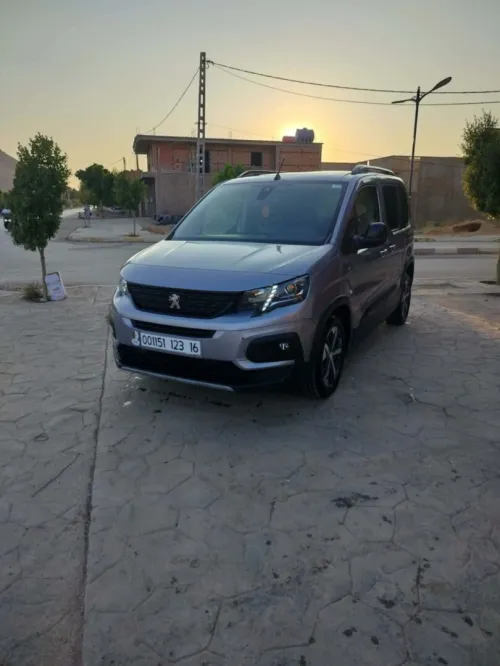 Peugeot Rifter 2023 GT