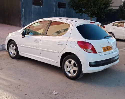 Peugeot 207 2012 Sportium 8
