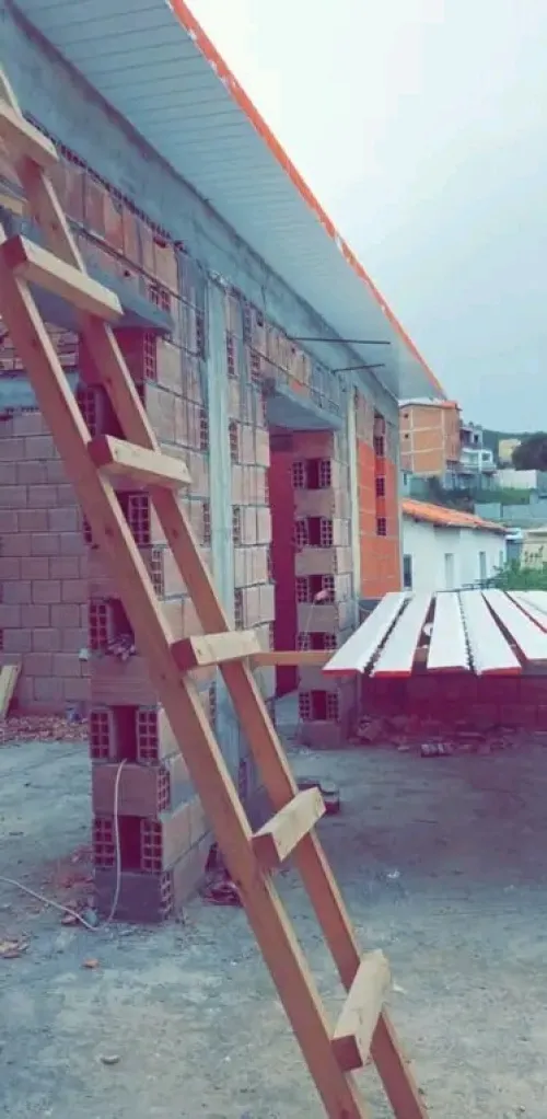 تركيب القرميد Charpent en bois